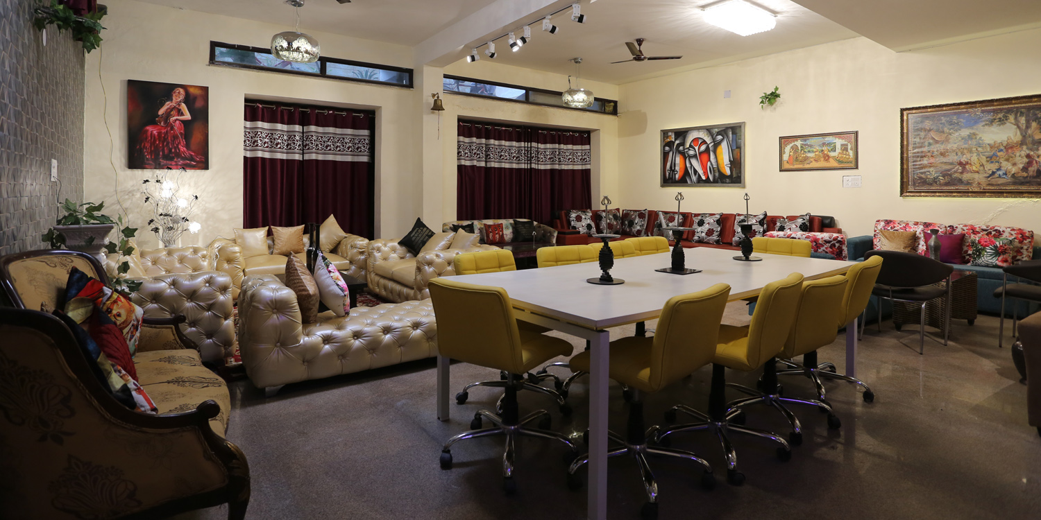 istay-meeting room